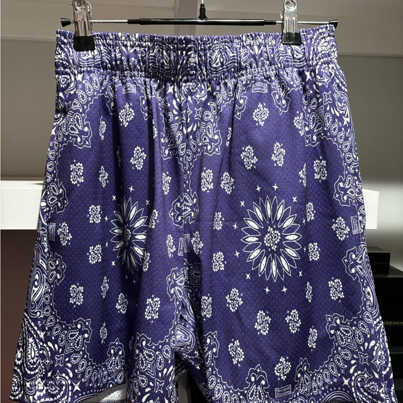 Bravest Studio Purple Paisley size S brand new - Picture 3 of 3